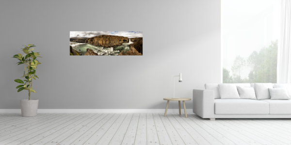 Panorama mit Wasserfall, Felsen und weiter Landschaft - immagine 4